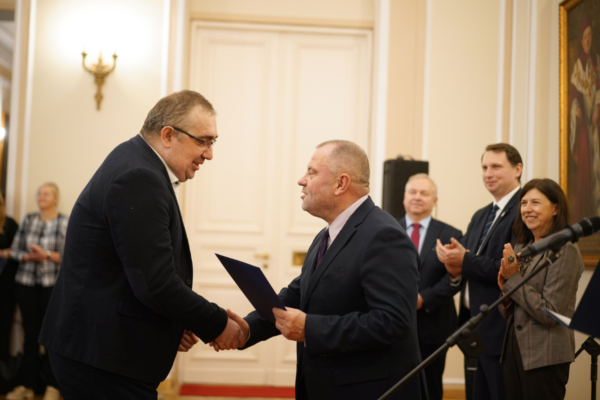 Dr&nbsp;Jakub Zieliński otrzymał Wyróżnienie Rektora za&nbsp;osiągnięcia naukowe